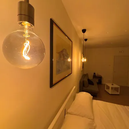 Bed & Breakfast Chez Nunù 4*