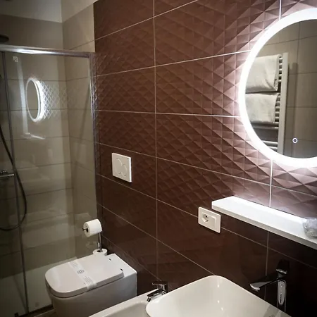 Chez Nunù Bed & Breakfast 4*