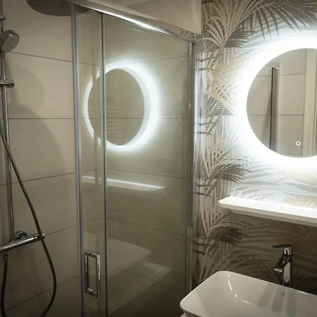 Chez Nunù Bed & Breakfast 4*